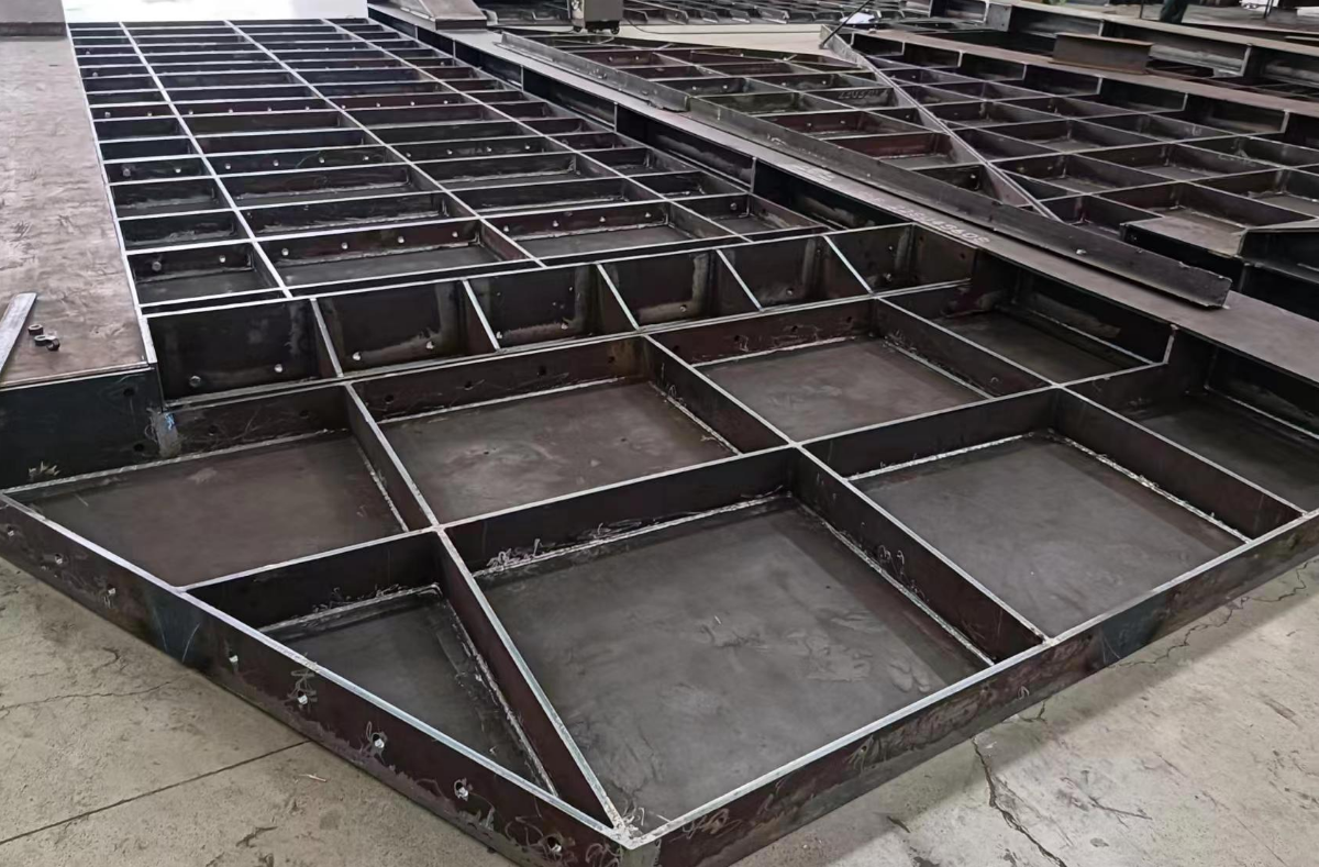 法國破碎站卸料斗項目 法國破碎站卸料斗項目