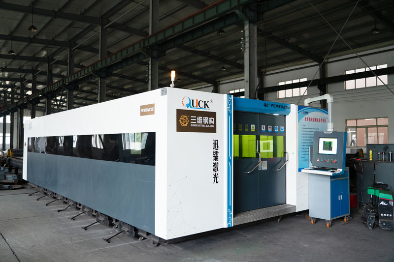 激光數(shù)控切割機(jī)