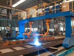 門式焊接機(jī)械臂